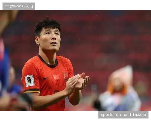 张玉宁点球为国足扩大优势，武磊完成国家队百场出赛标志性节点